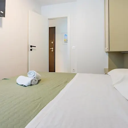 Apartament Ena - Borik